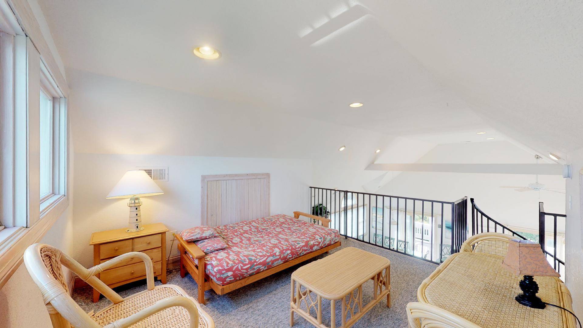 Soundside Vacation Rental - Sail Inn