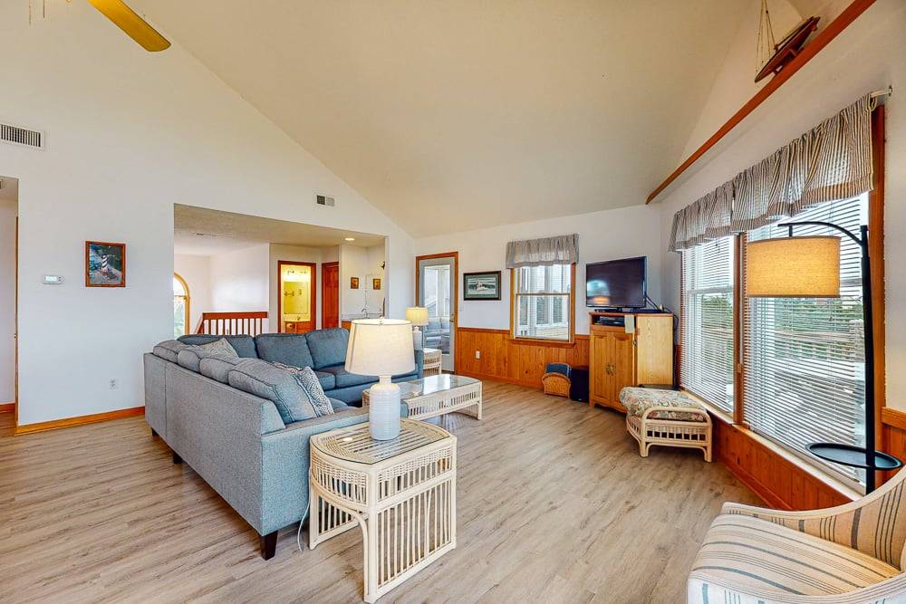 Soundside Vacation Rental - The Drop Inn