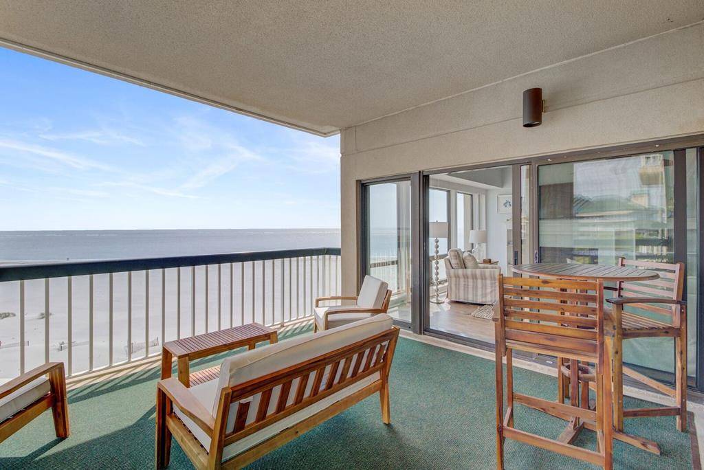 1405 Ocean Club - Isle of Palms Rental | Beachside Vacations