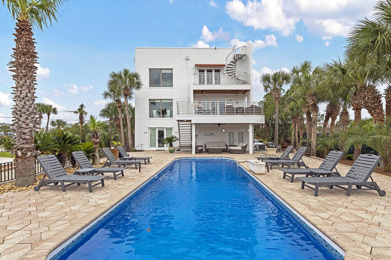 Neptunes Nest 850 Vacation Rentals