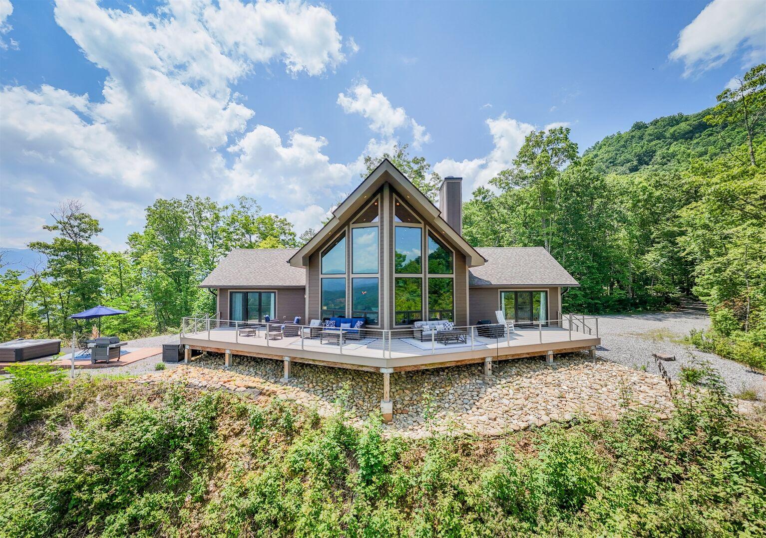 Knockin` on Heaven`s Door - Bryson City Cabin Rentals