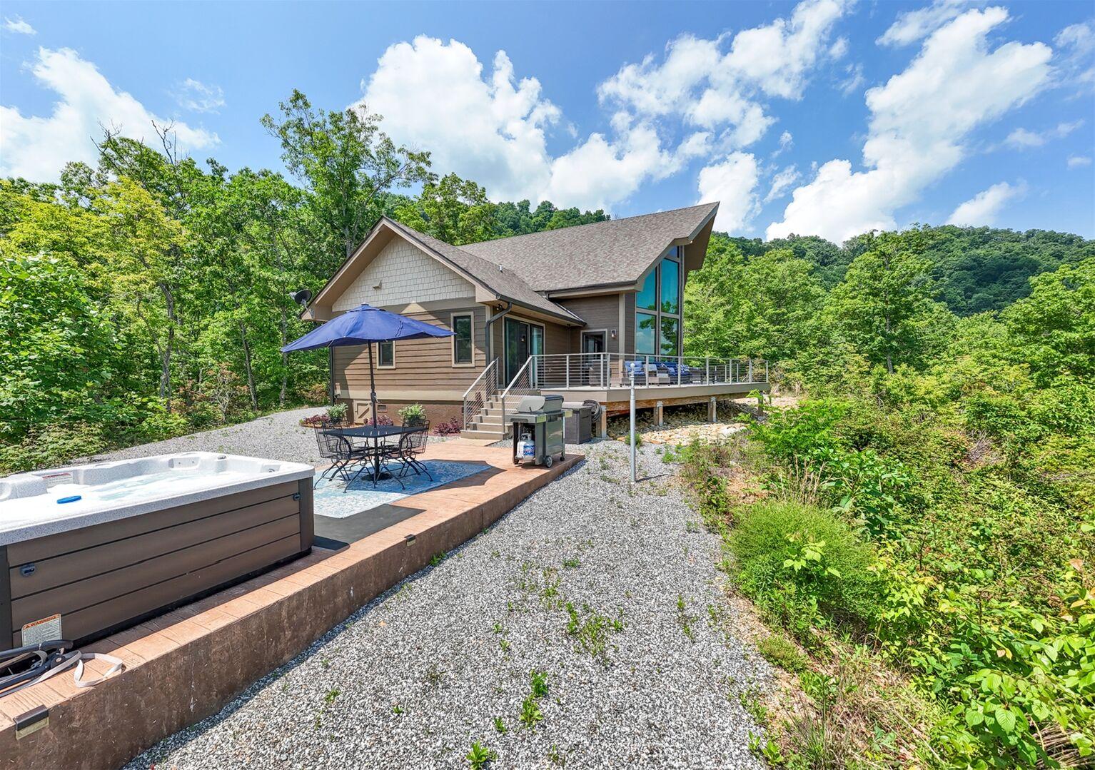Knockin` on Heaven`s Door - Bryson City Cabin Rentals