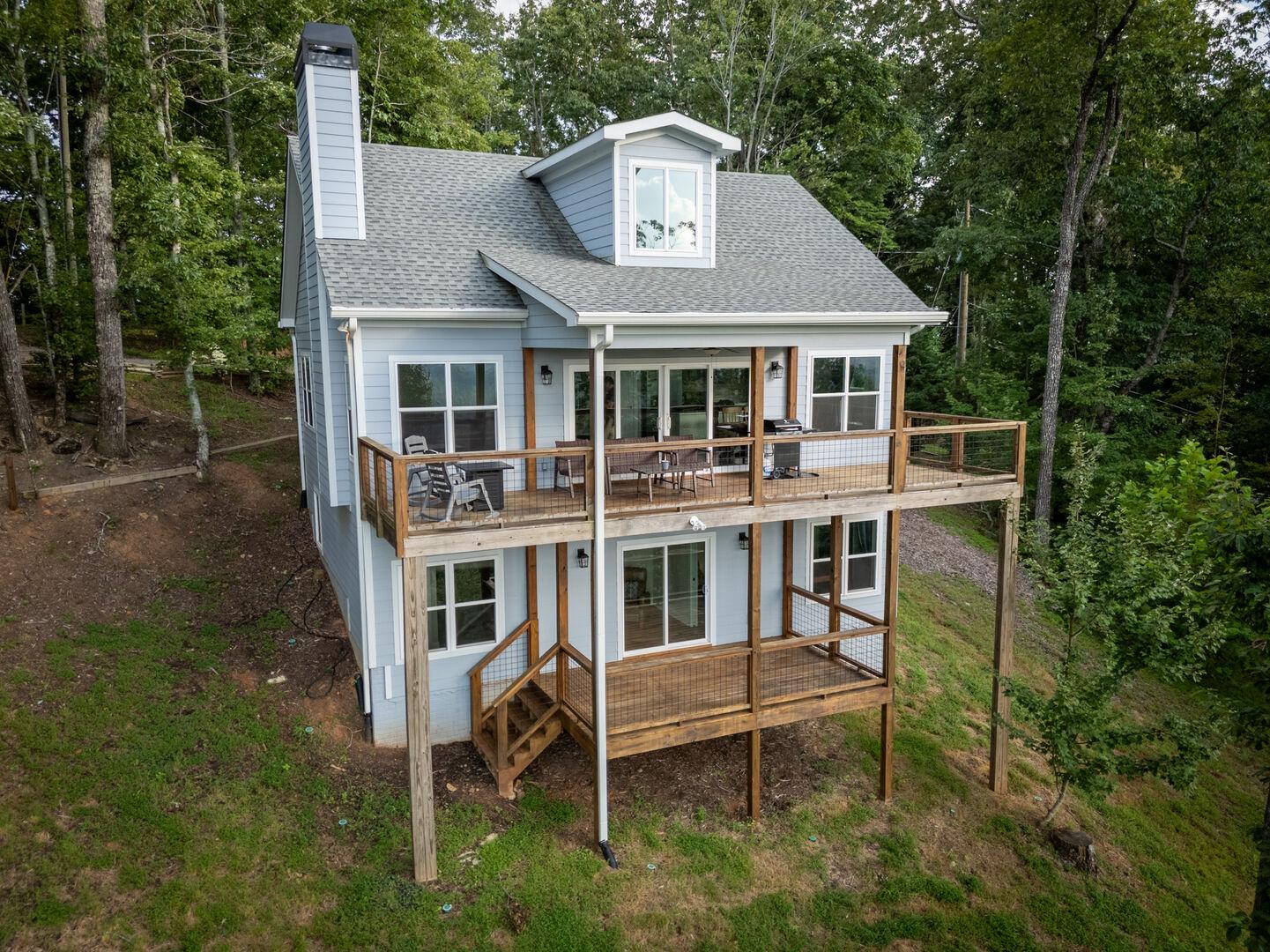 Mountain Views Retreat