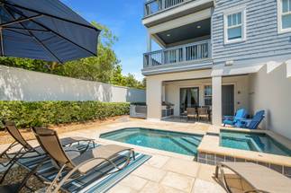 Private Heated Pool & Spa Private Heated Pool & Spa
