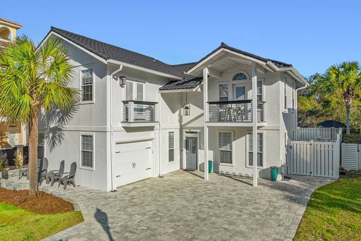 Exterior Exterior