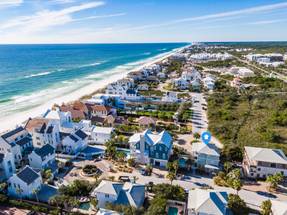 Short Walk to the Deeded Beach Access Short Walk to the Deeded Beach Access