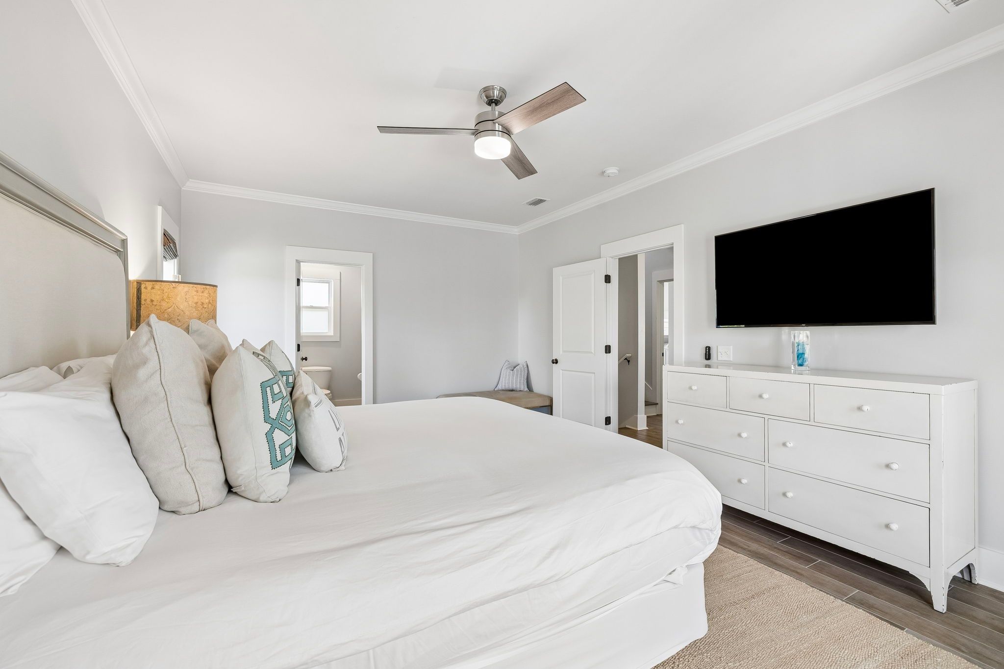 Smart TV and en-suite bath