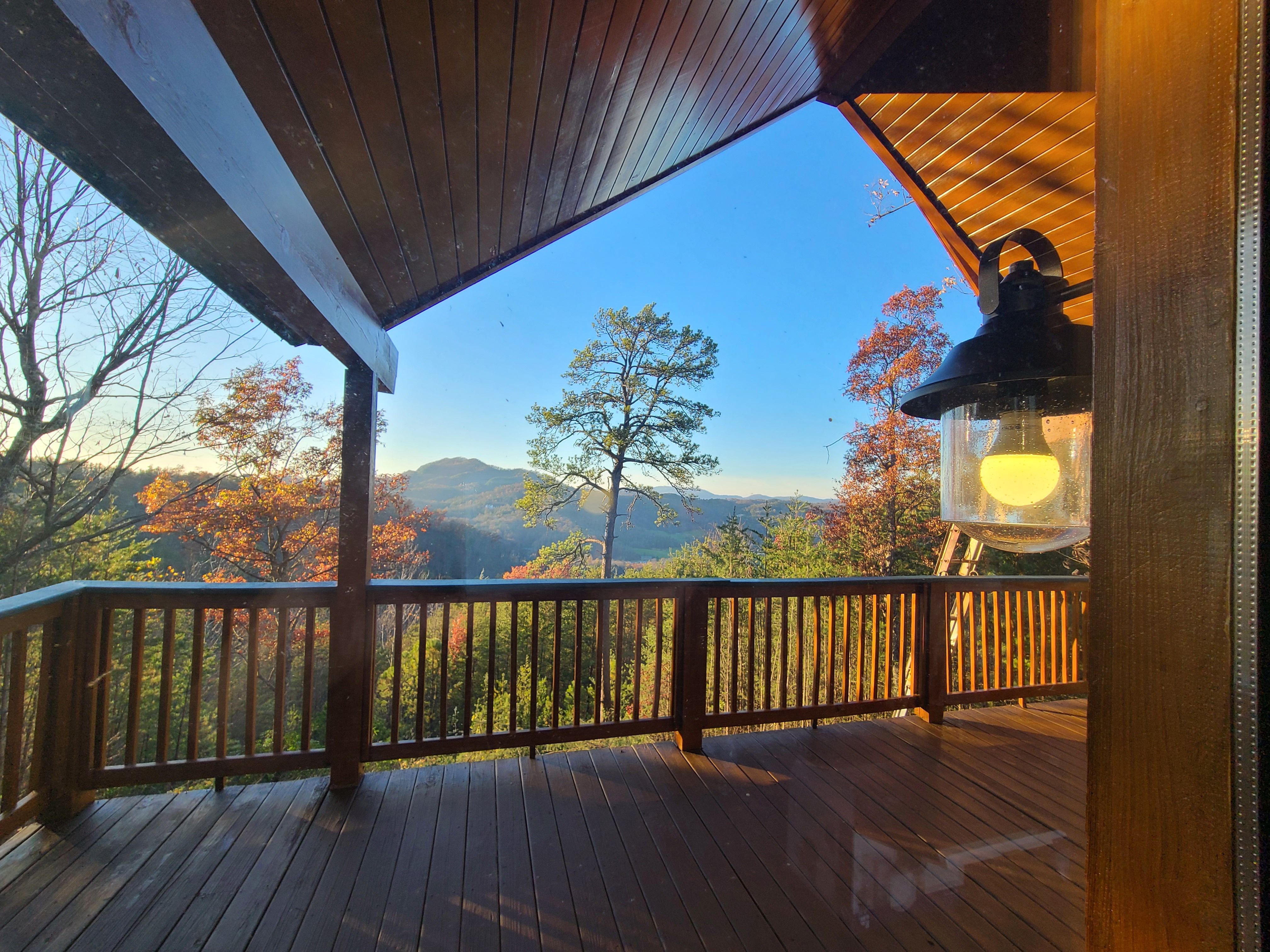 Sunset Hideaway | Acorn Ridge Cabin Rentals