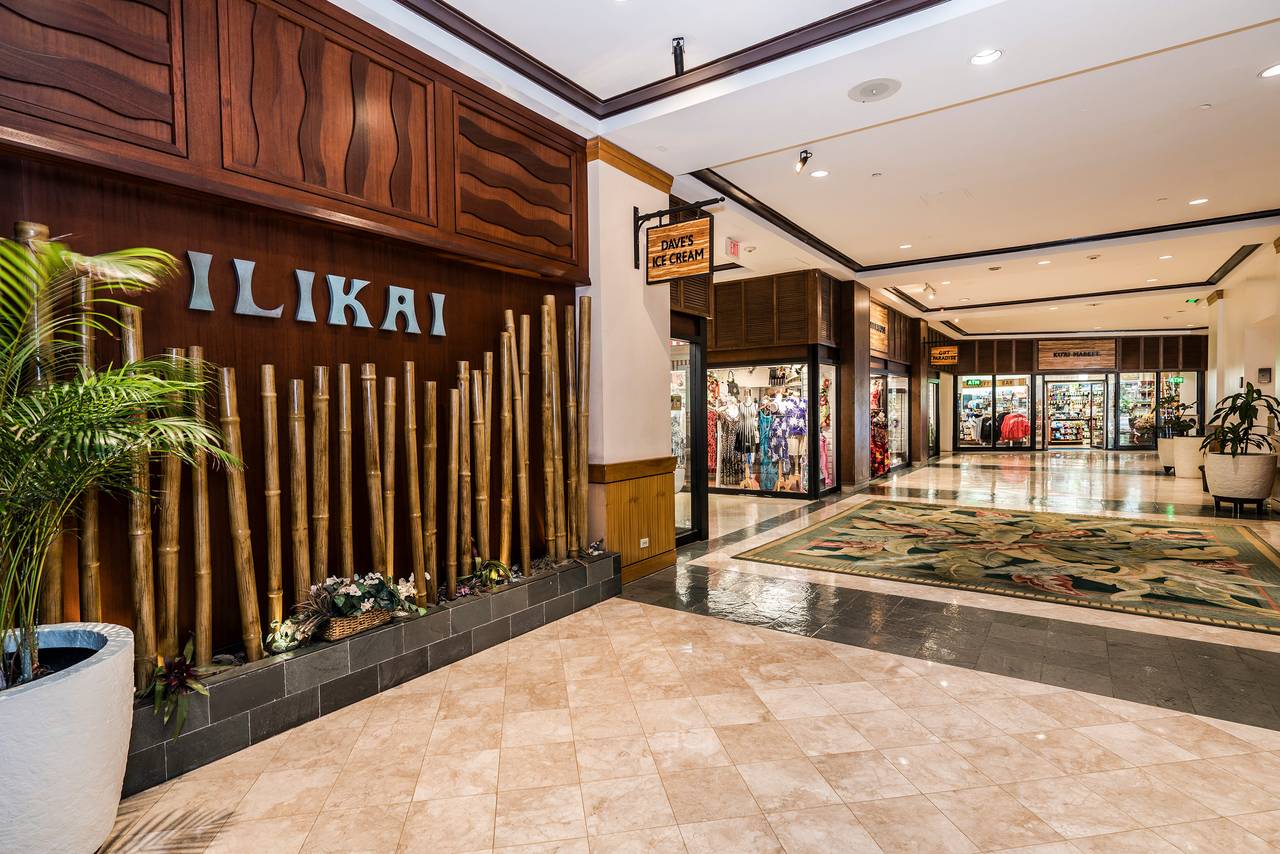Hotel Lobby Shops Hotel Lobby Shops