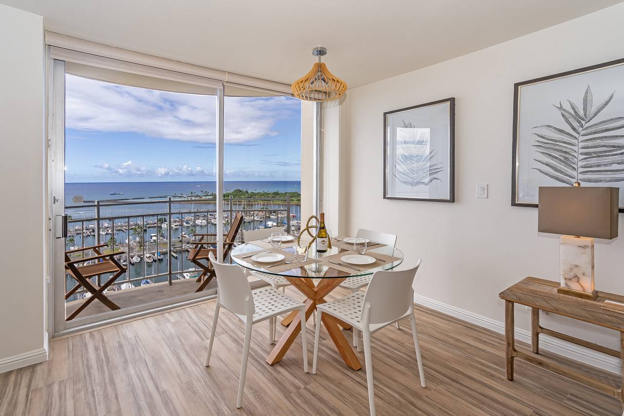 Dining Area with an Awesome View of the Ocean and Marina Dining Area with an Awesome View of the Ocean and Marina