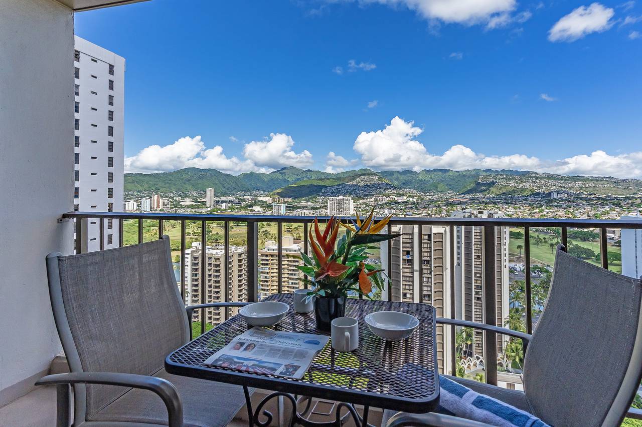 Enjoy Your Morning Coffee on the Lanai Enjoy Your Morning Coffee on the Lanai