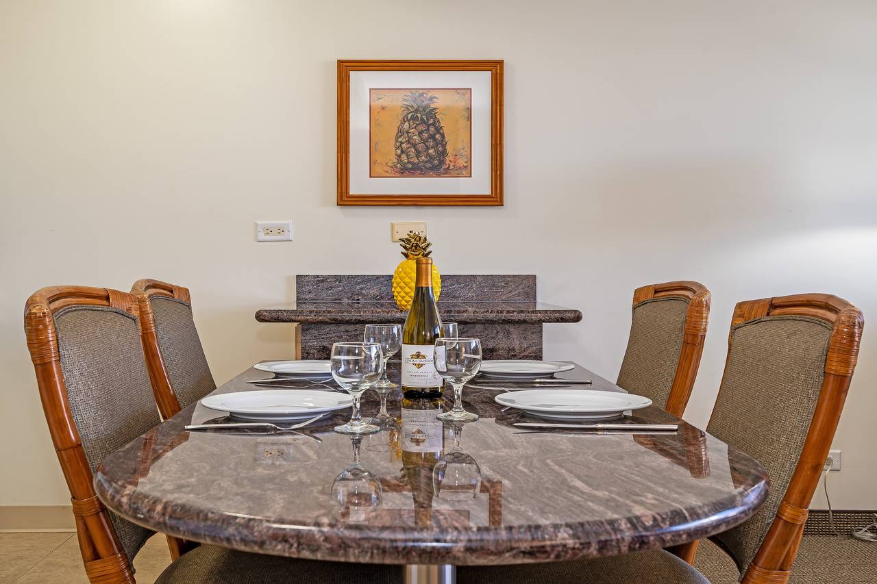 Great Family Dinners in the Condo Great Family Dinners in the Condo