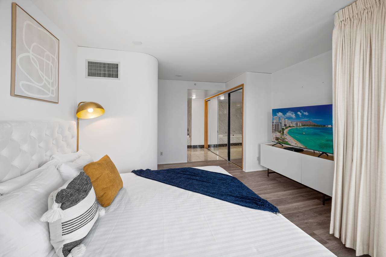 Relax and watch TV from bed Relax and watch TV from bed