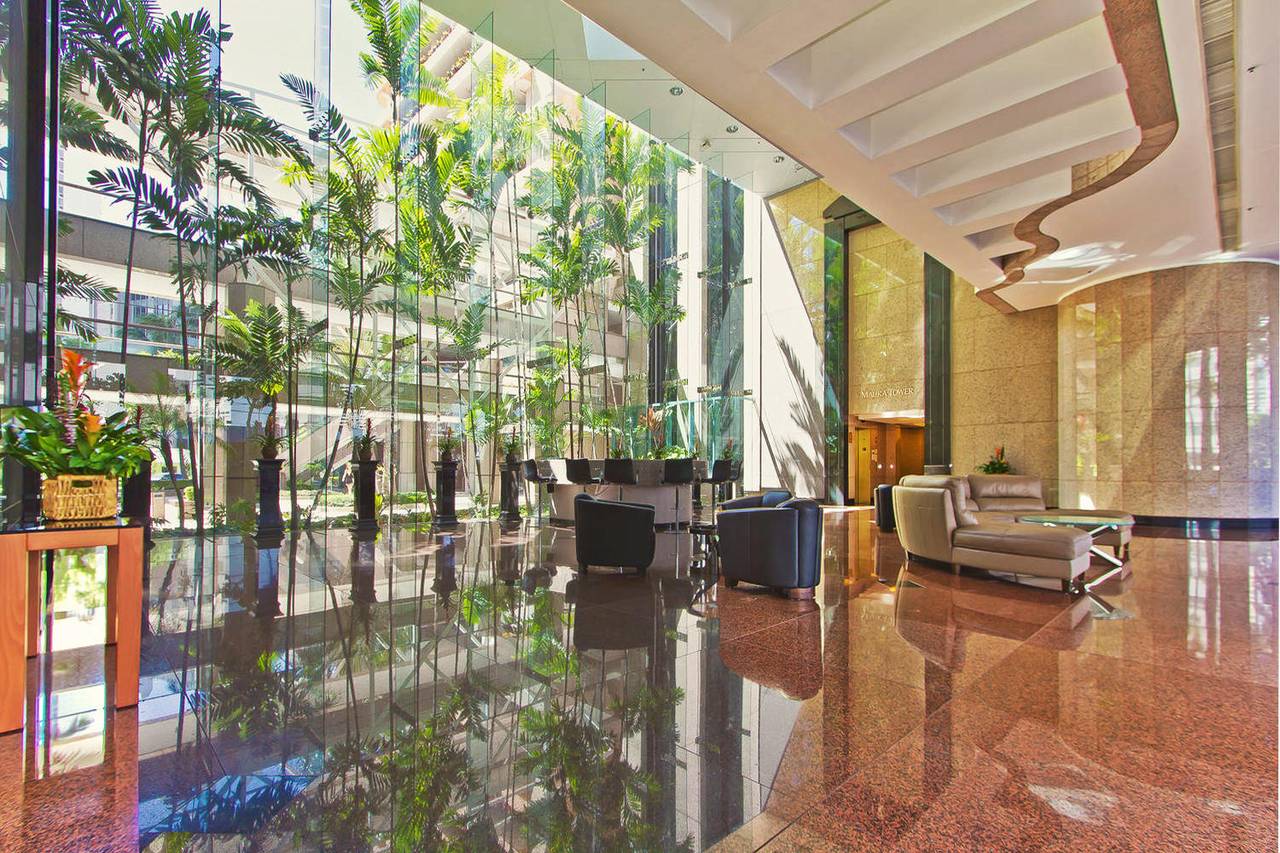 Lobby Lobby