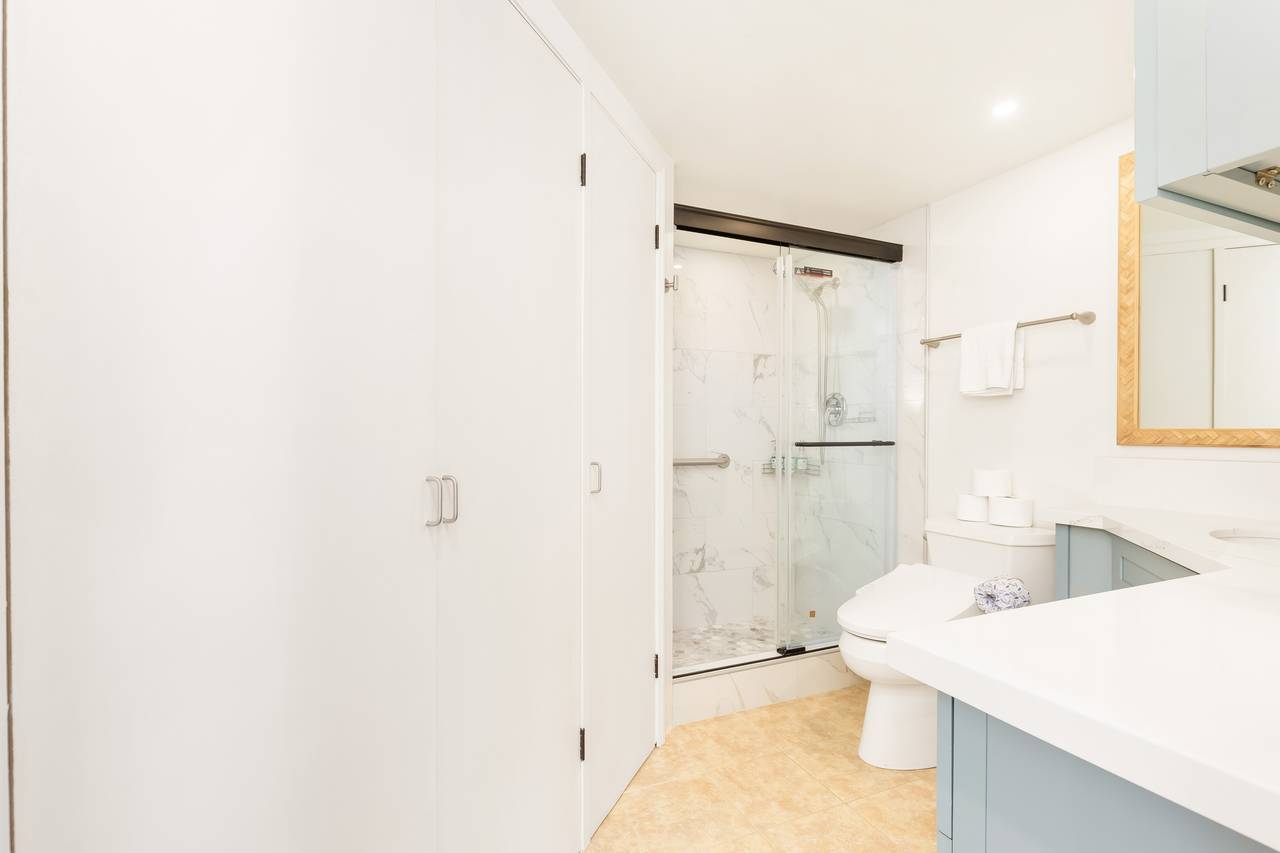Fresh, modern, and thoughtfully renovated Fresh, modern, and thoughtfully renovated