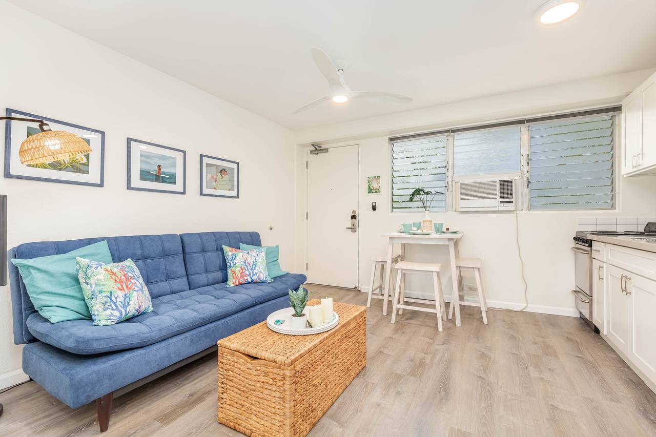 Perfect Little Vacation Rental in Waikiki Perfect Little Vacation Rental in Waikiki