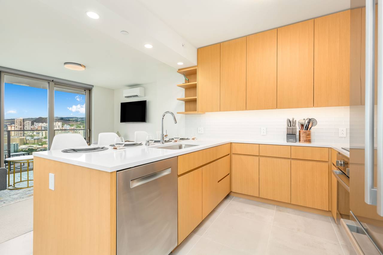 Fully Equipped Kitchen Fully Equipped Kitchen