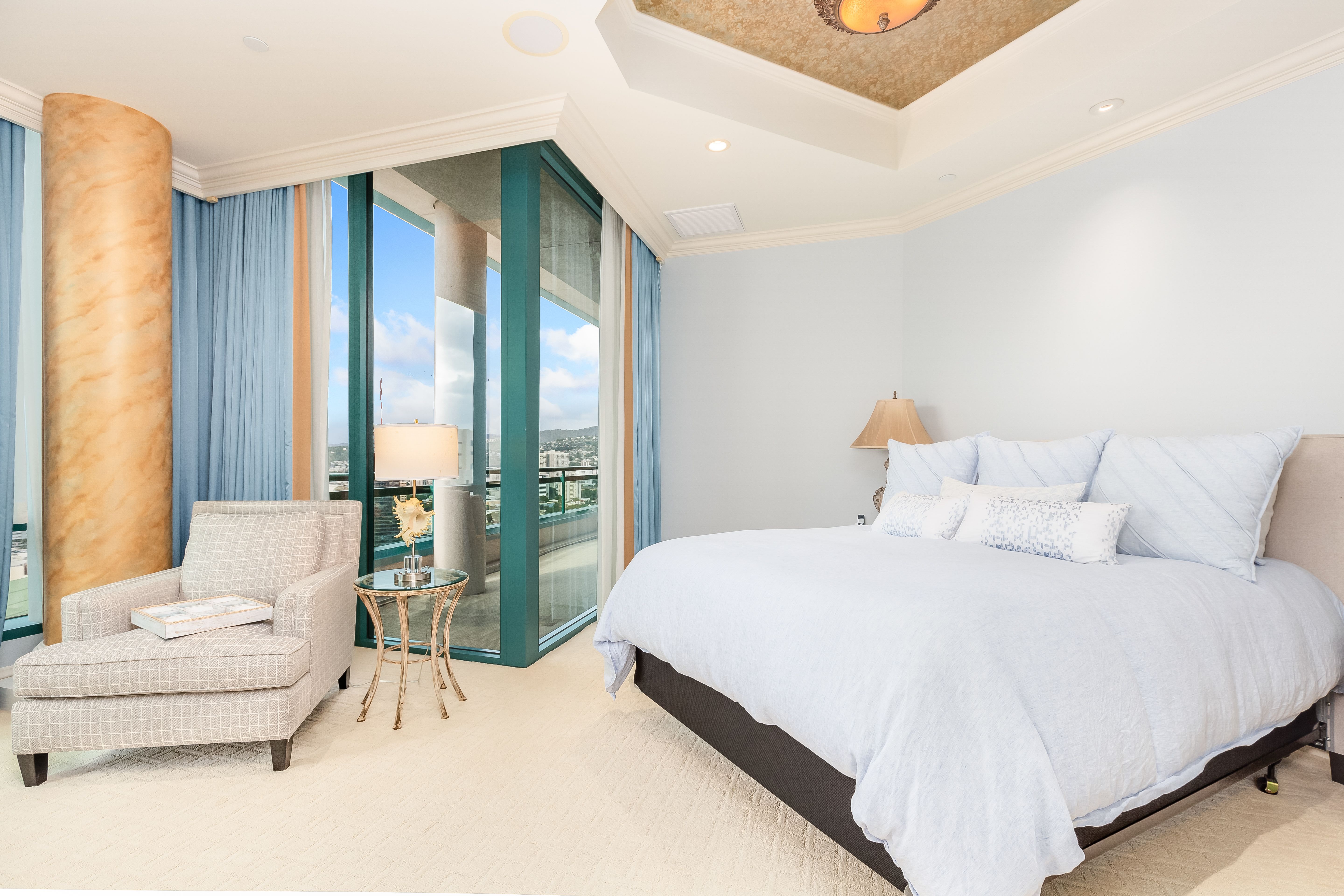 Cozy bedroom