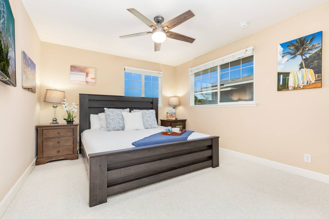 BED 3- Enjoying the tranquility of my spacious bedroom BED 3- Enjoying the tranquility of my spacious bedroom