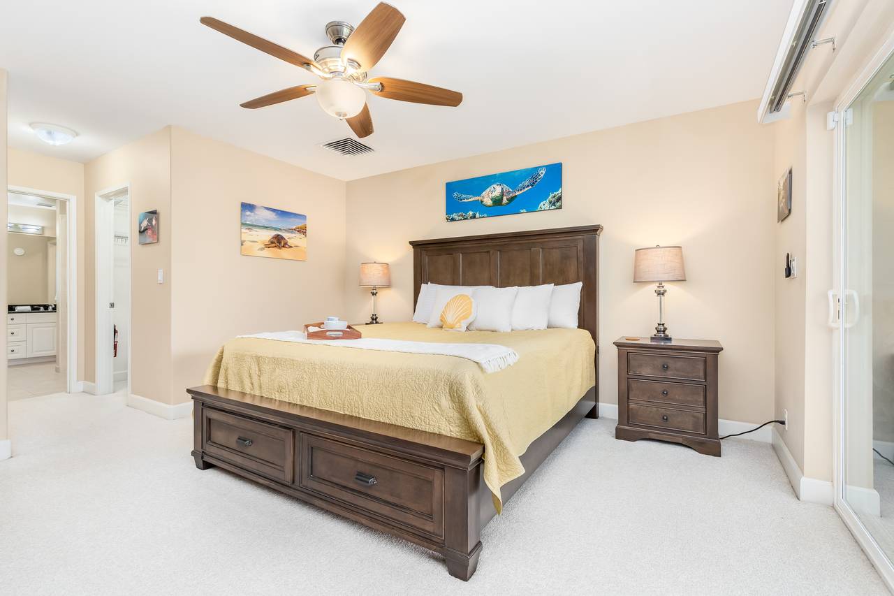 Bed 2- Master bedroom Bed 2- Master bedroom