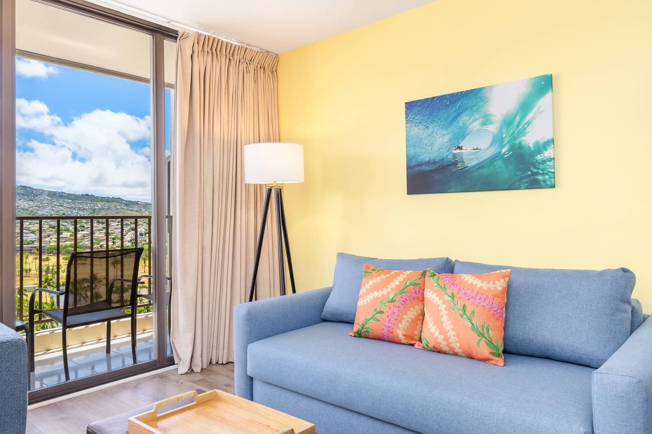 Cozy living room with Hawaiian decor Cozy living room with Hawaiian decor