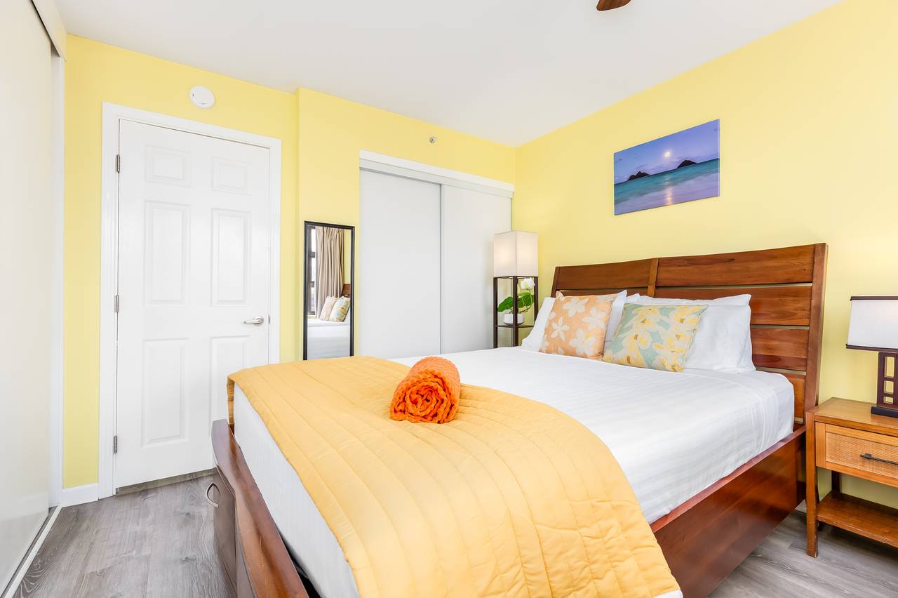 Love having a bedroom with direct access to the bathroom Love having a bedroom with direct access to the bathroom