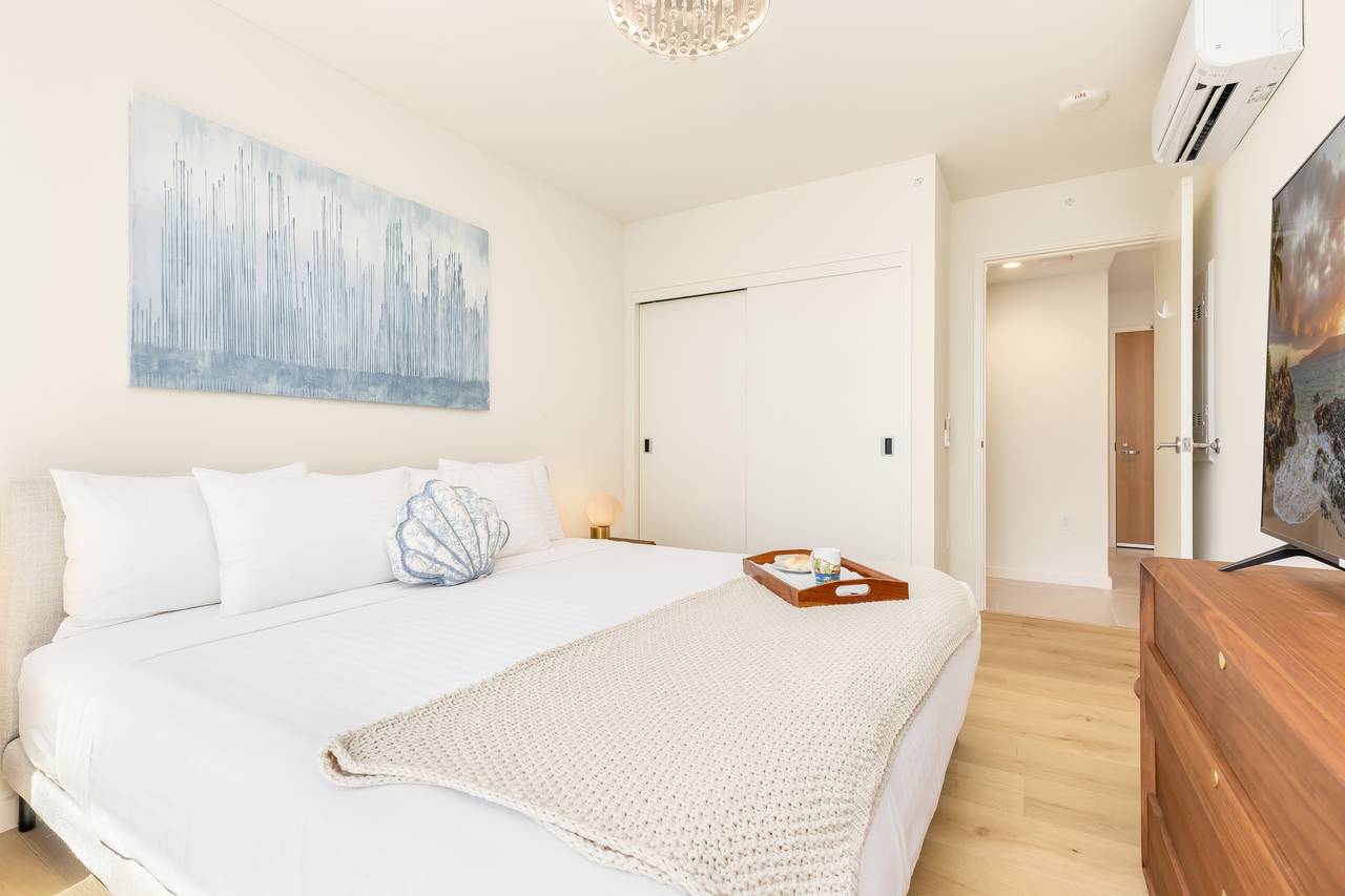 Cozy bedroom Cozy bedroom