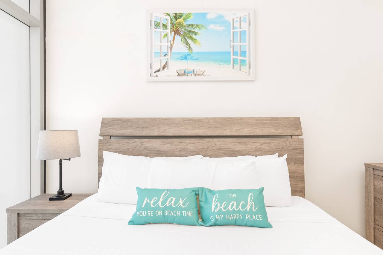 Rest easy in a beautifully decorated bedroom Rest easy in a beautifully decorated bedroom