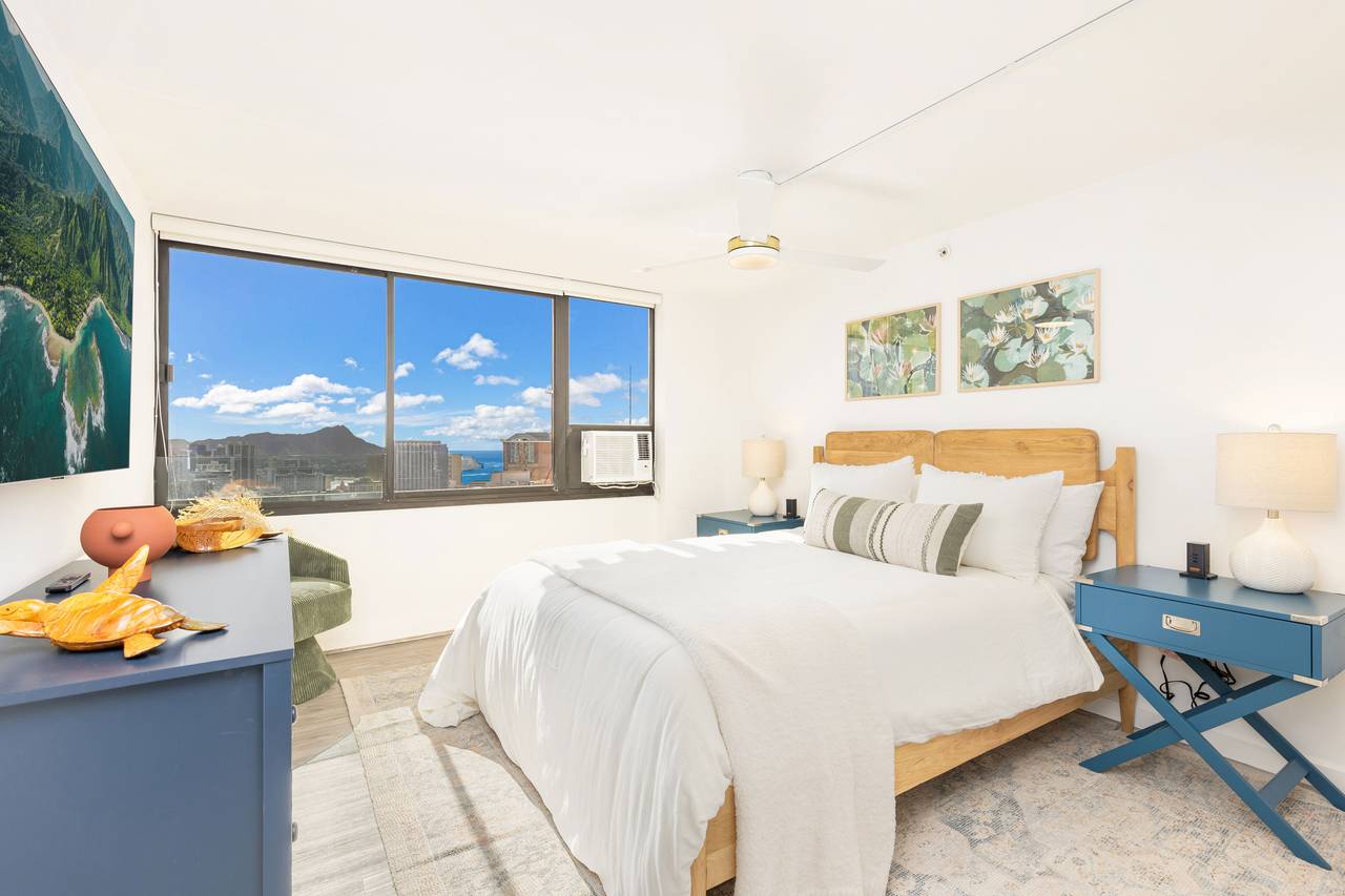 Comfortable bedroom featuring a queen bed Comfortable bedroom featuring a queen bed