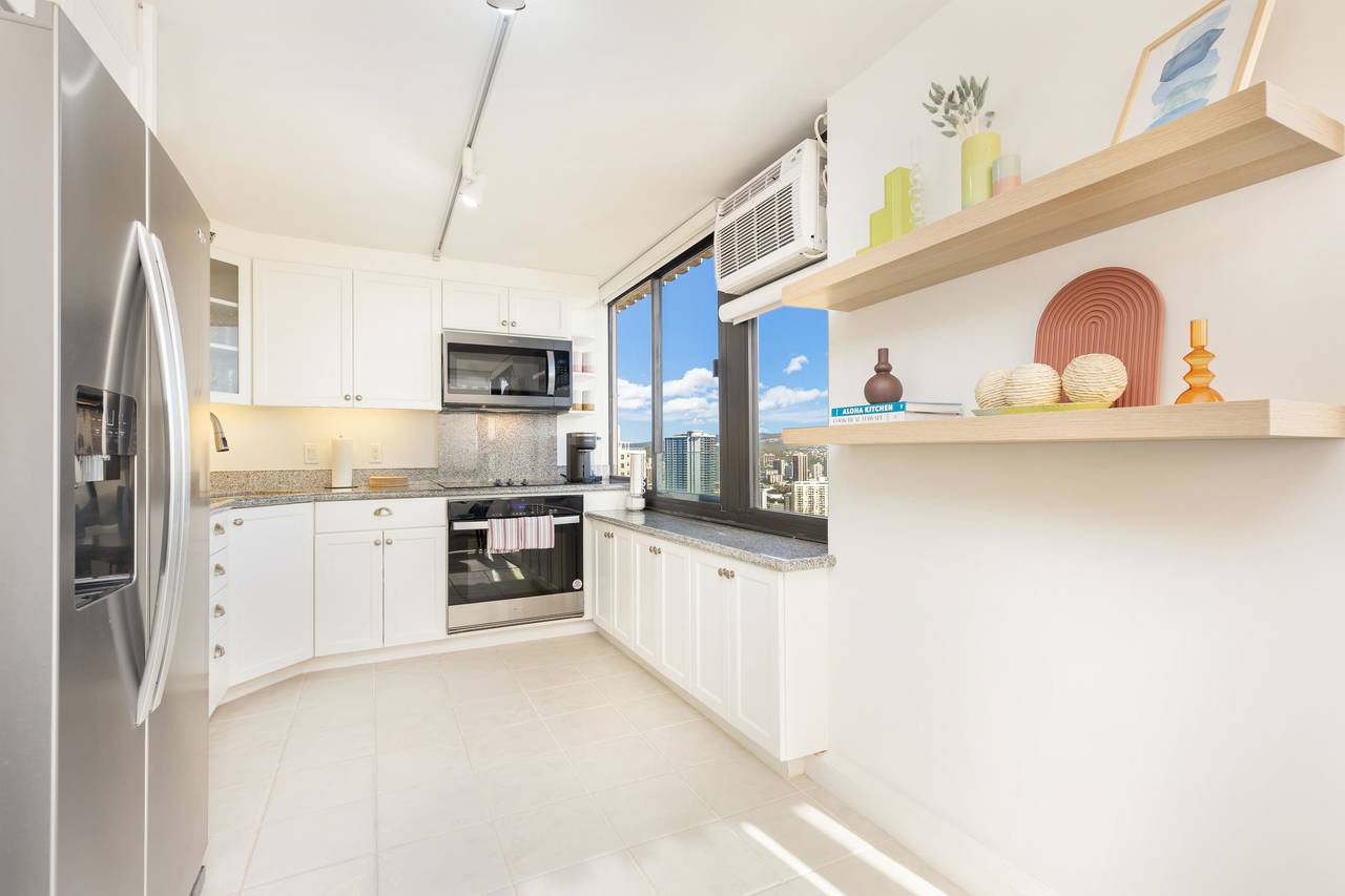 Every detail thoughtfully designed in this kitchen Every detail thoughtfully designed in this kitchen