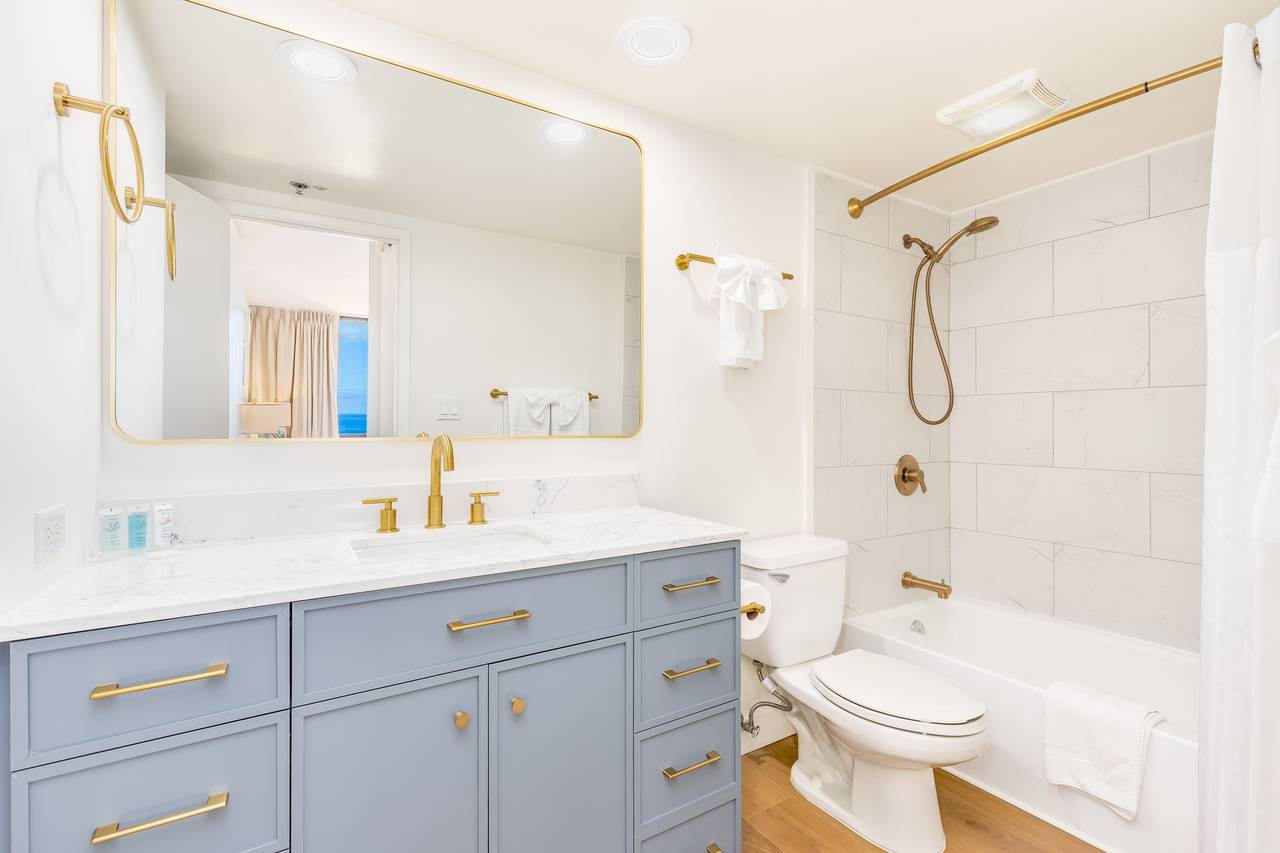 Freshly renovated bathroom Freshly renovated bathroom