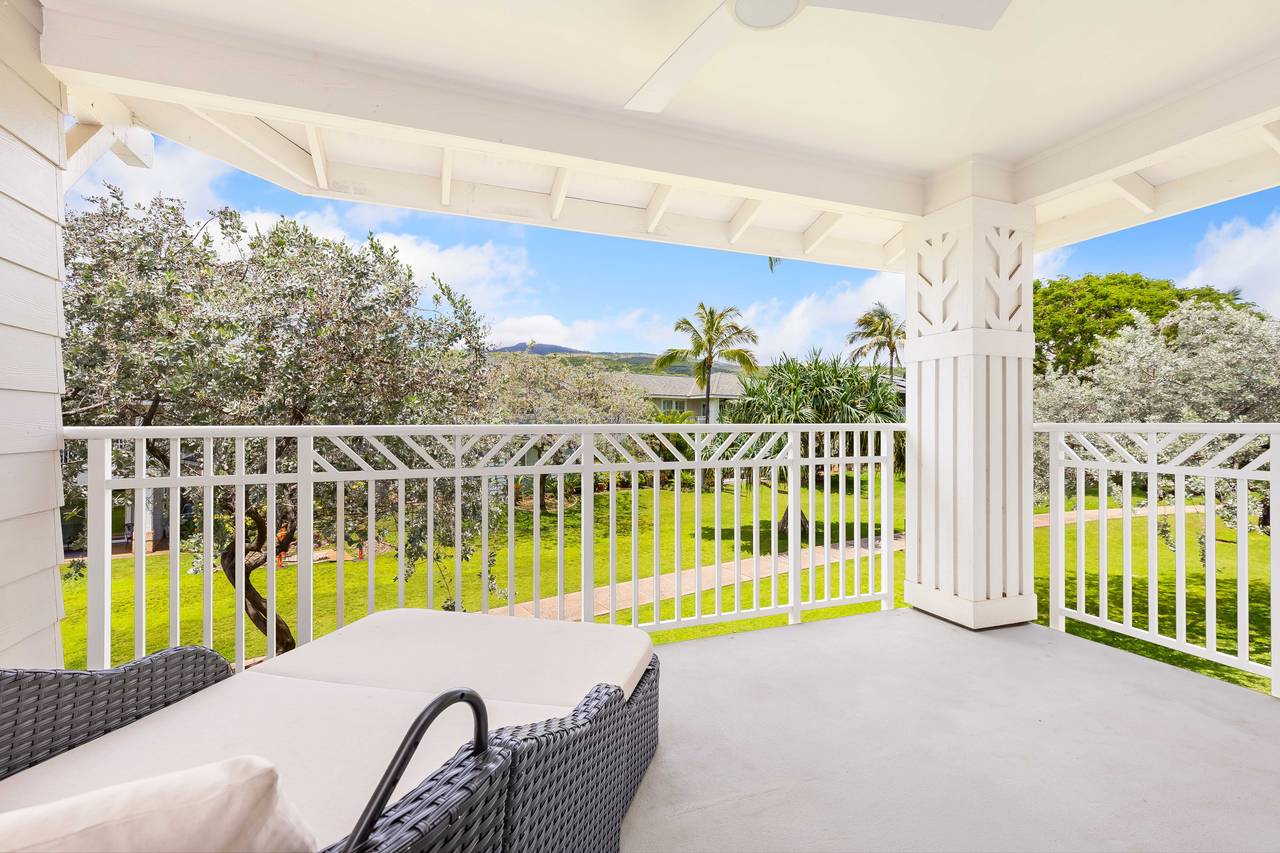 Your quiet escape with calming garden views Your quiet escape with calming garden views