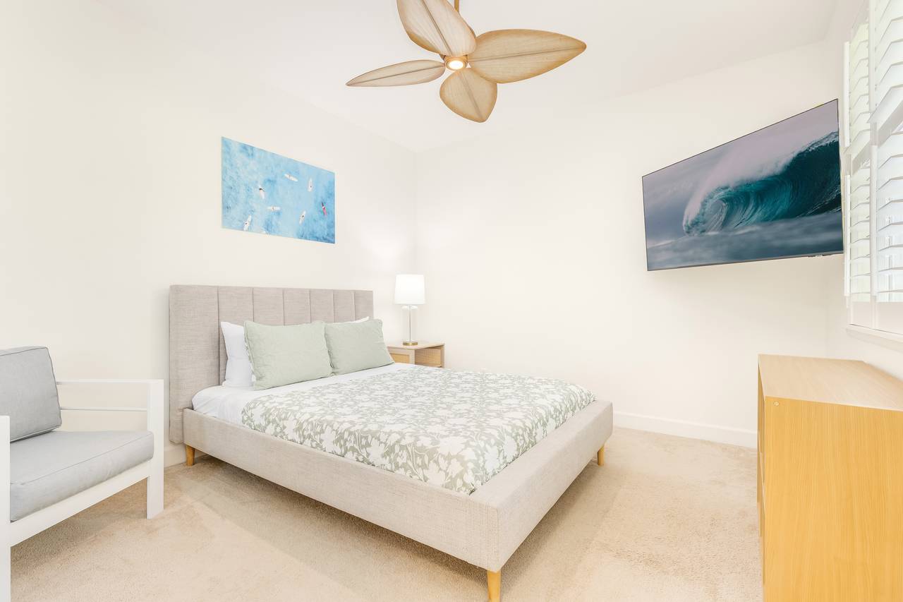 Comfort and calm await in this bedroom Comfort and calm await in this bedroom