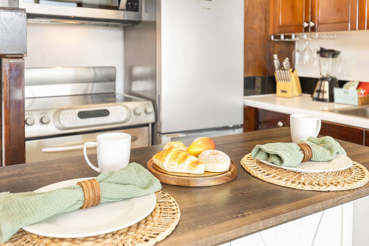 Morning coffee and breakfast made easy Morning coffee and breakfast made easy
