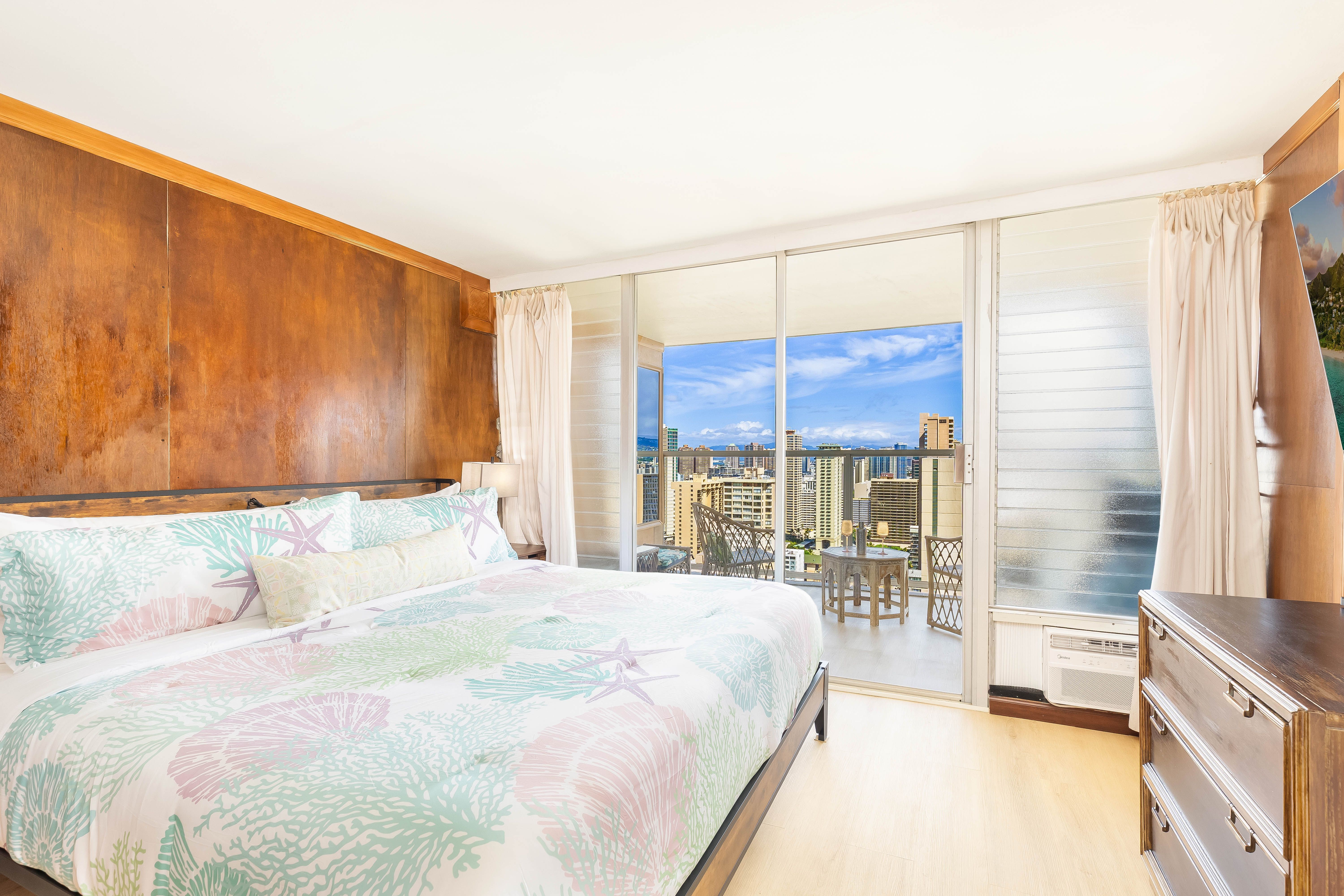 Bright, comfortable, and ready for relaxation