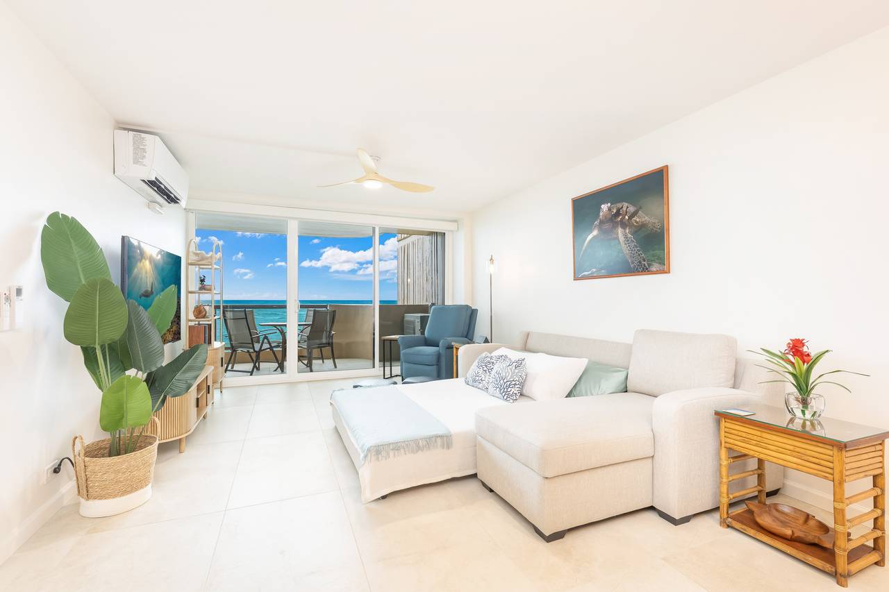 Relax and unwind in the bright, spacious living room Relax and unwind in the bright, spacious living room