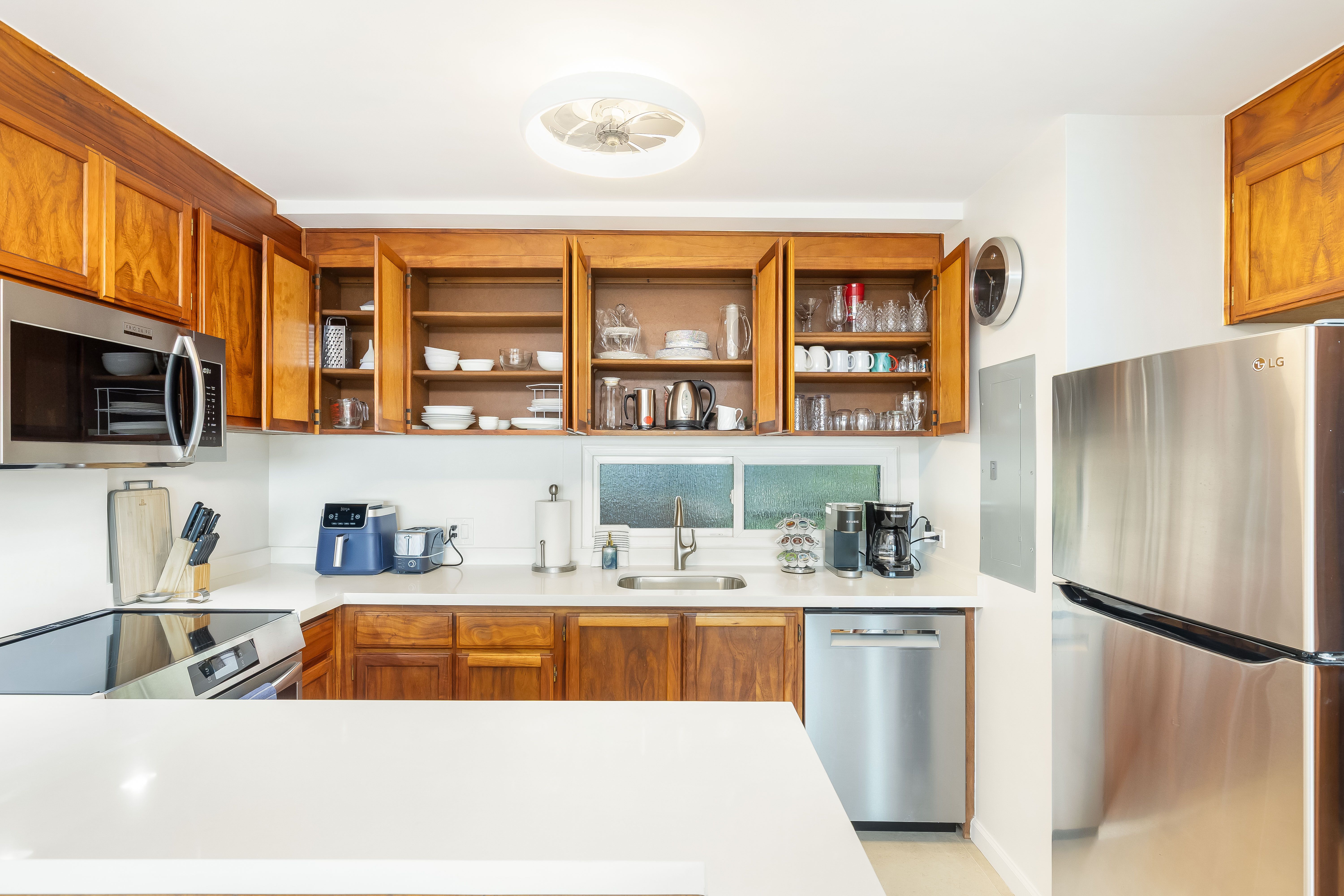 Fully equipped kitchen