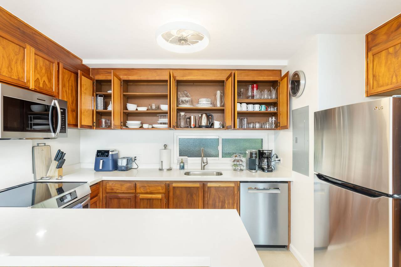 Fully equipped kitchen Fully equipped kitchen