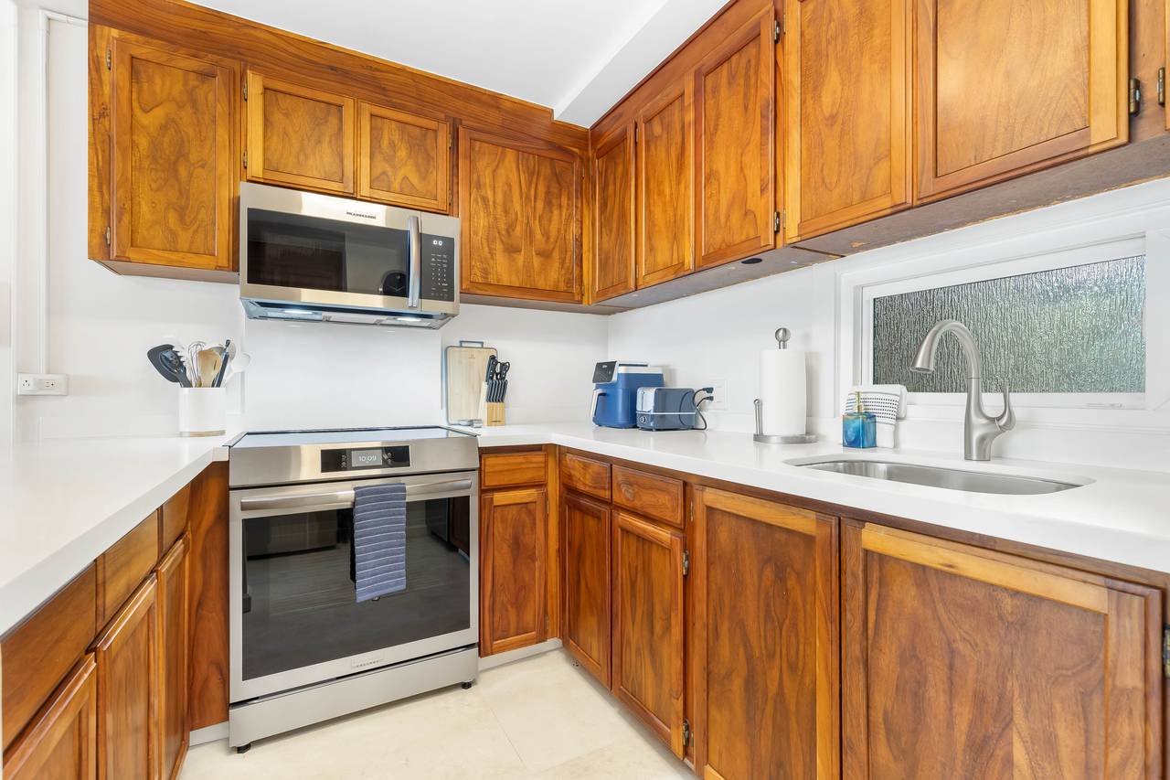 Fully equipped kitchen for easy meals at home Fully equipped kitchen for easy meals at home