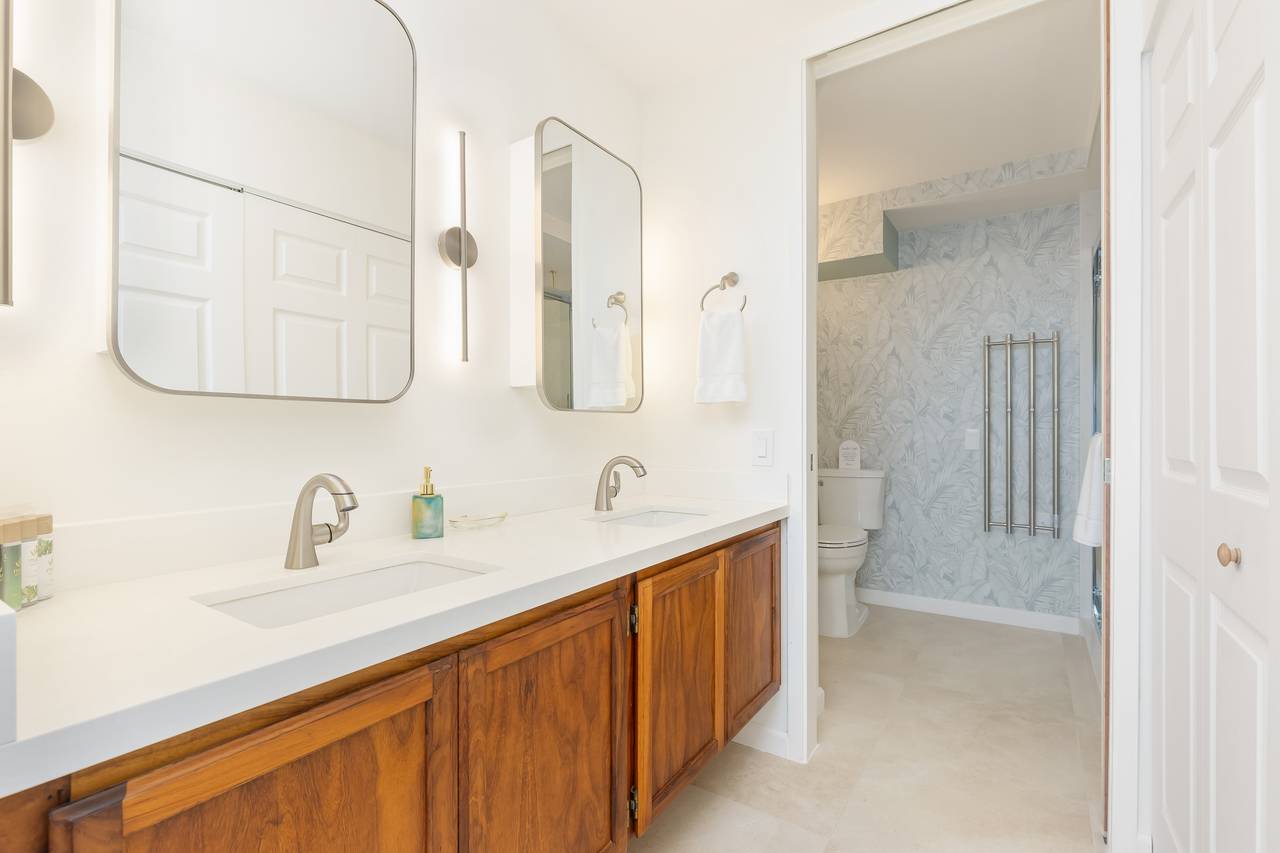 Spacious double vanity with two convenient sinks Spacious double vanity with two convenient sinks