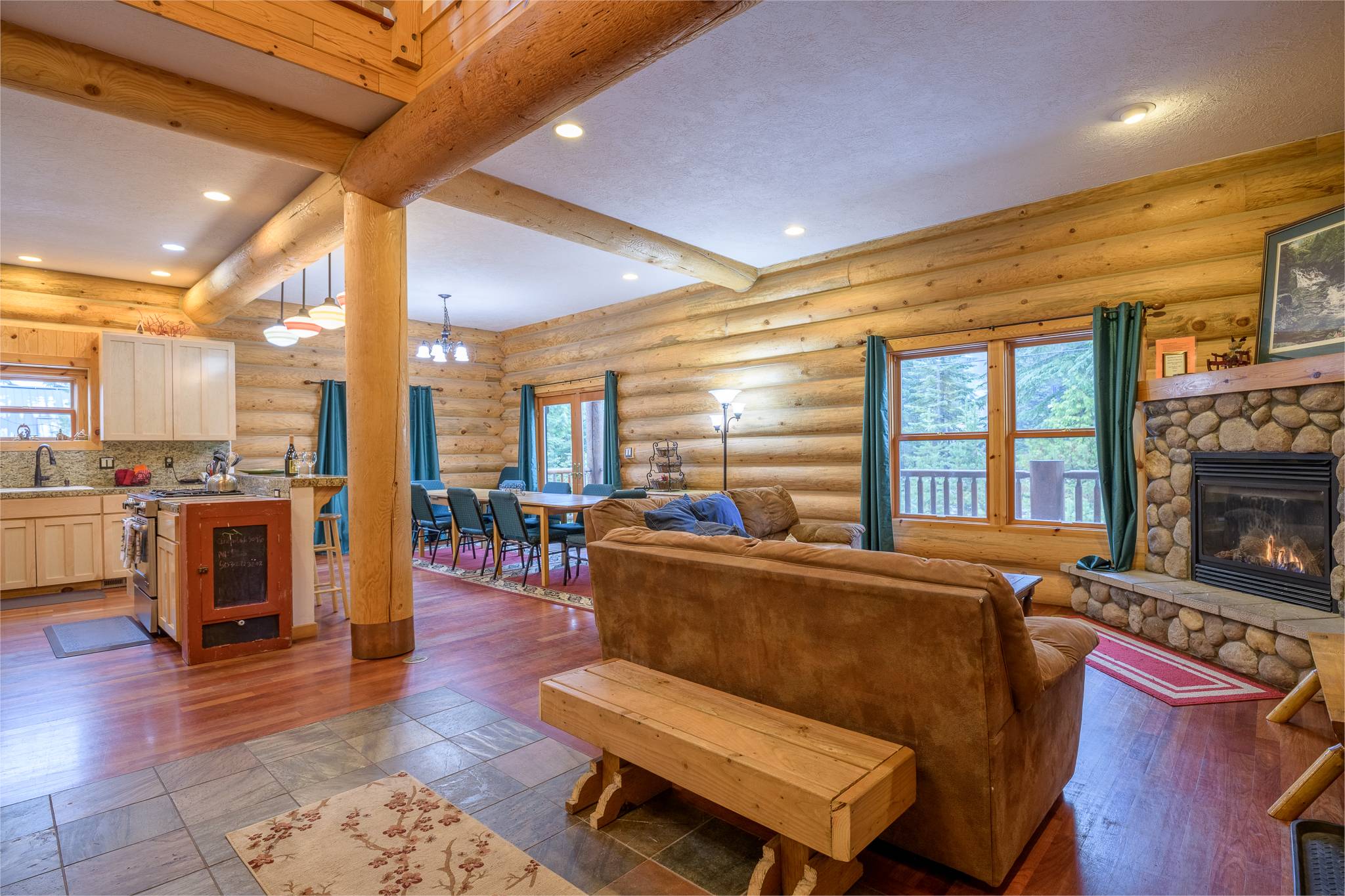 Lampstand Lodge | All Seasons Vacation Rentals