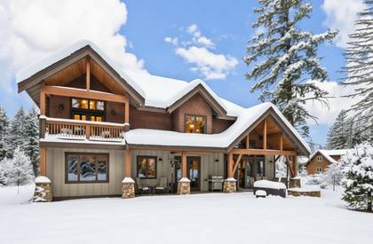 Exterior in Snow with lighting