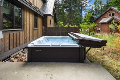 Dreamers Lodge: