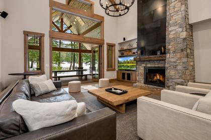 Dreamers Lodge: