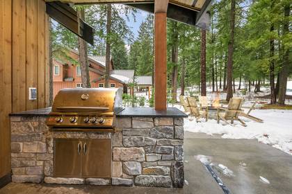 Dreamers Lodge: