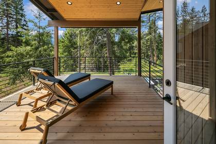7 Pines Retreat: