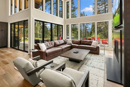 7 Pines Retreat: