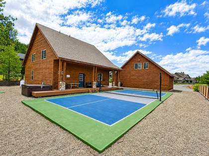 Evergreen Lodge
