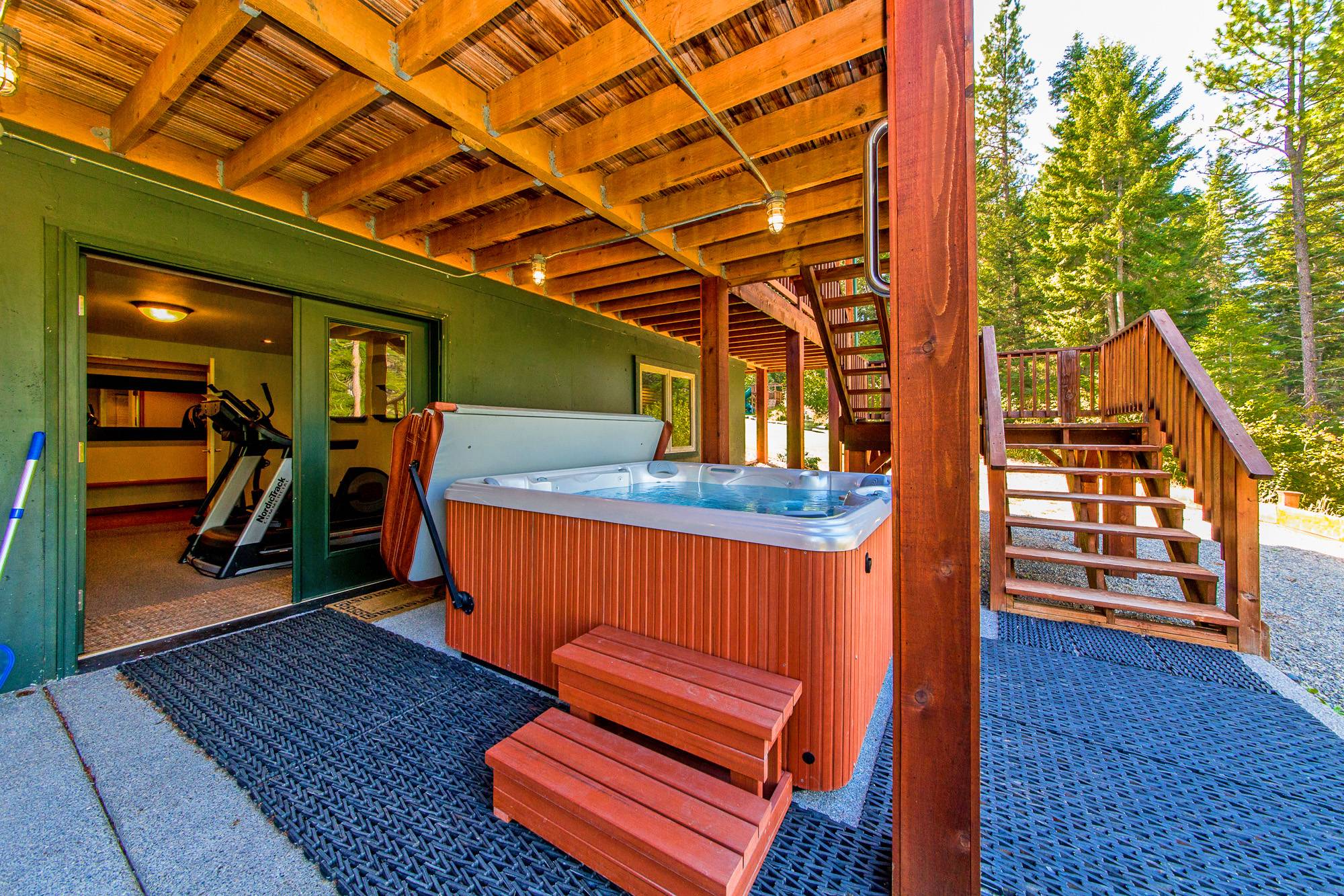 Aspen Lodge and Guest Cottage Cle Elum, Roslyn & Suncadia Rentals