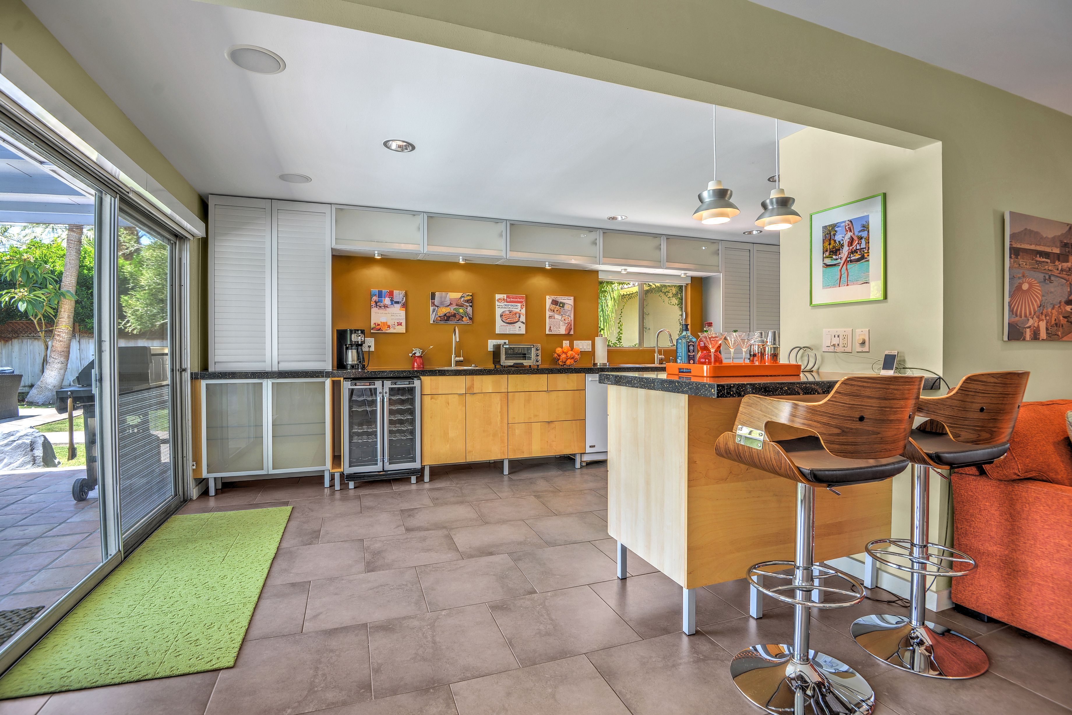 Juanita Altamira Vacation Rentals